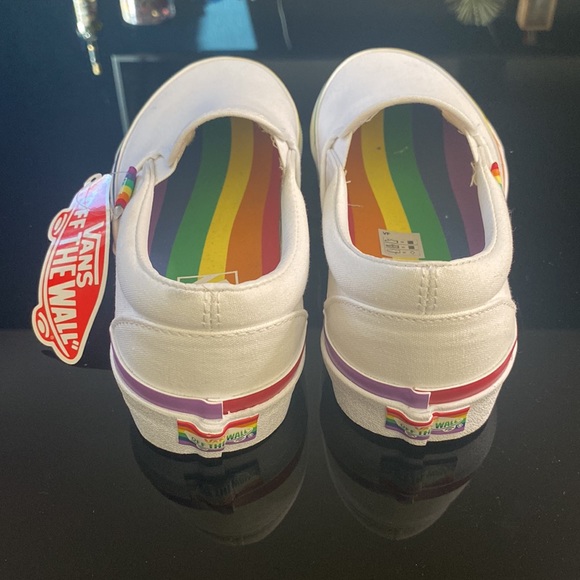 Brand new, #pride slip on vans! There is no box - Picture 3 of 7